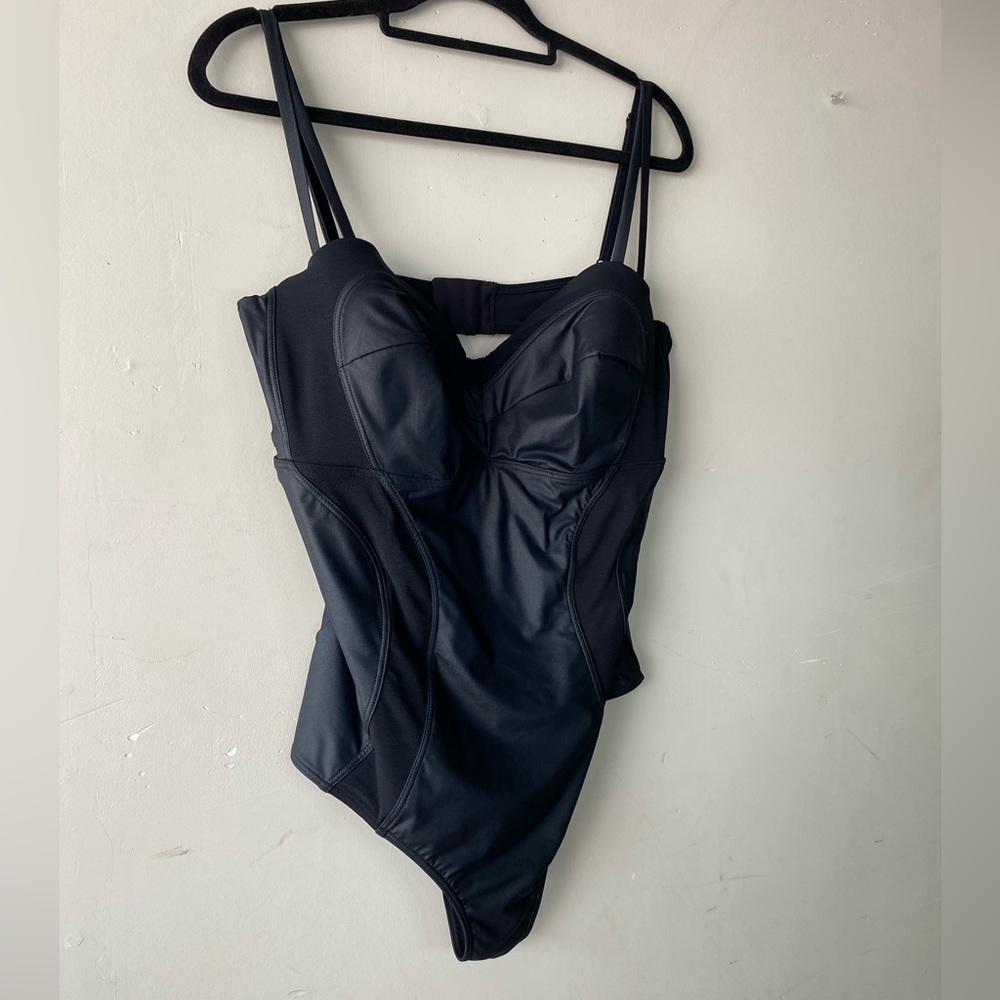 Robyn Lawley Swimwear Black Bella Norte One Piece Swimsuit Size US 18 (D/DD Cup) - Picture 4 of 14